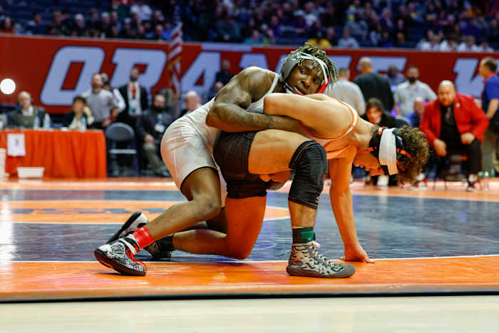 Illinois state wrestling championships February 18 2023 Nate Latsch 15440